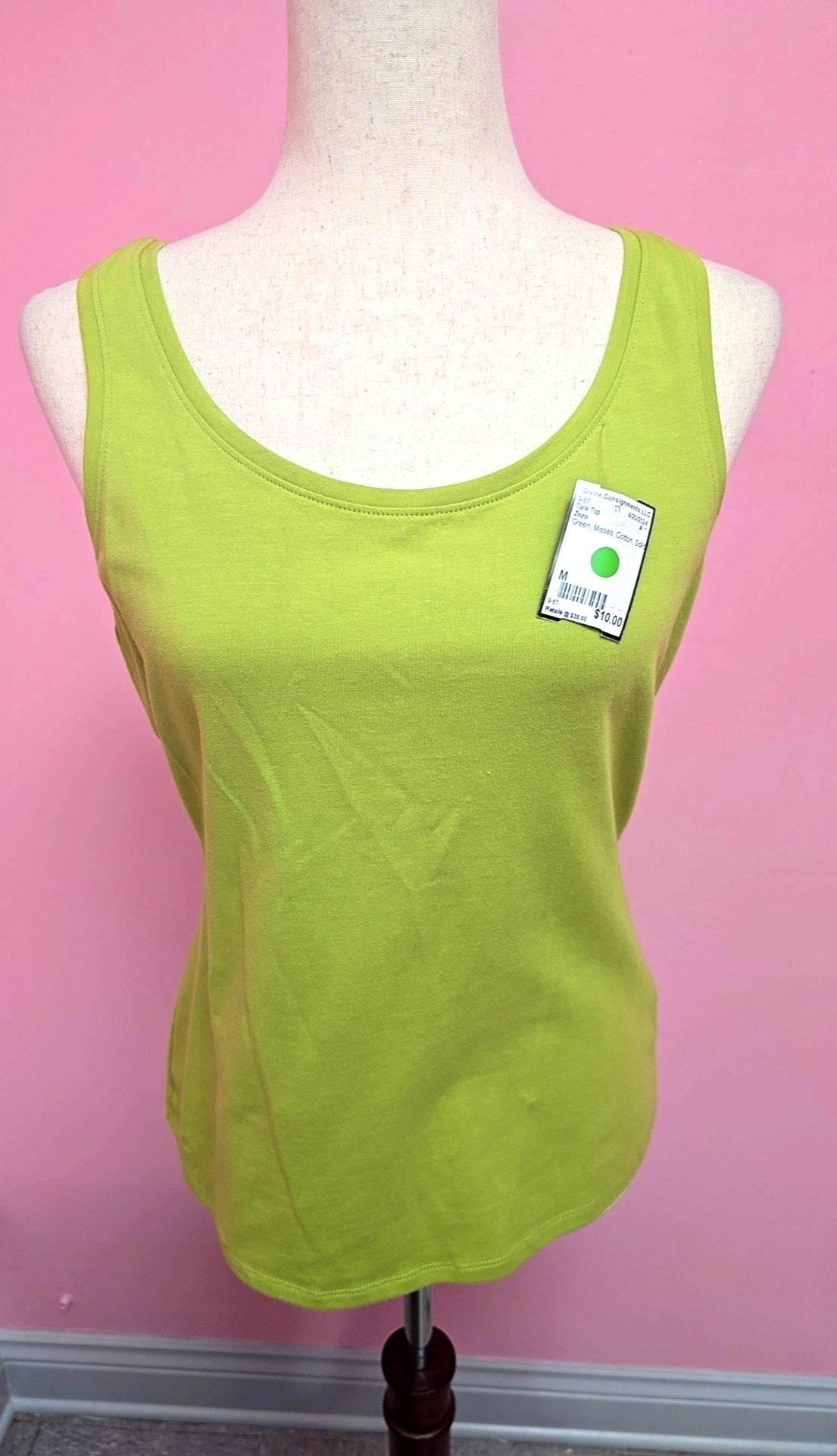 Size M Zozo Tank Top