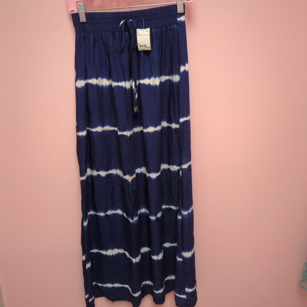 Size M A Byer Skirt