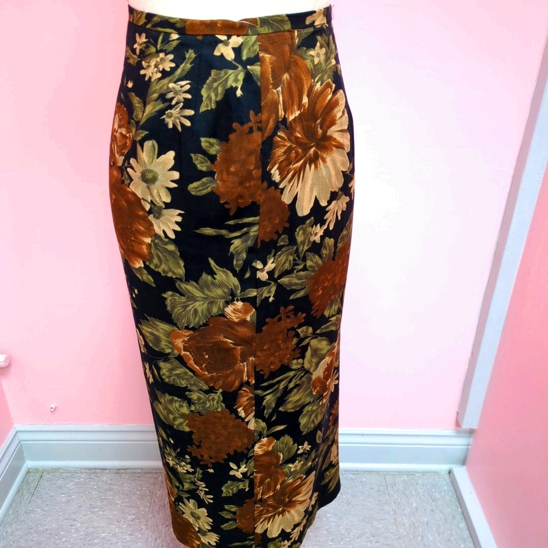 Size 8 Rafaella Skirt