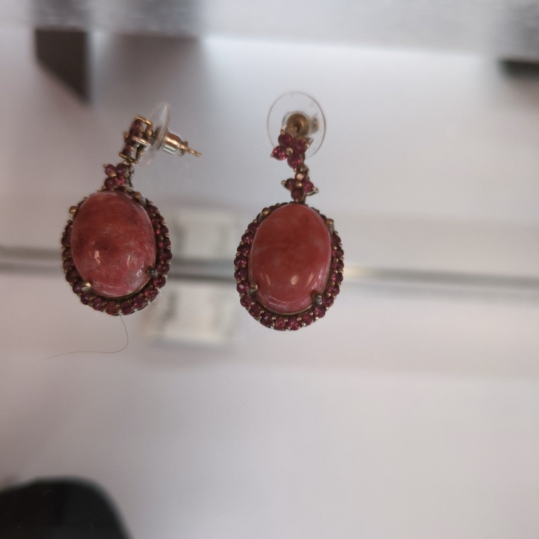 Divine Consignments Earrings