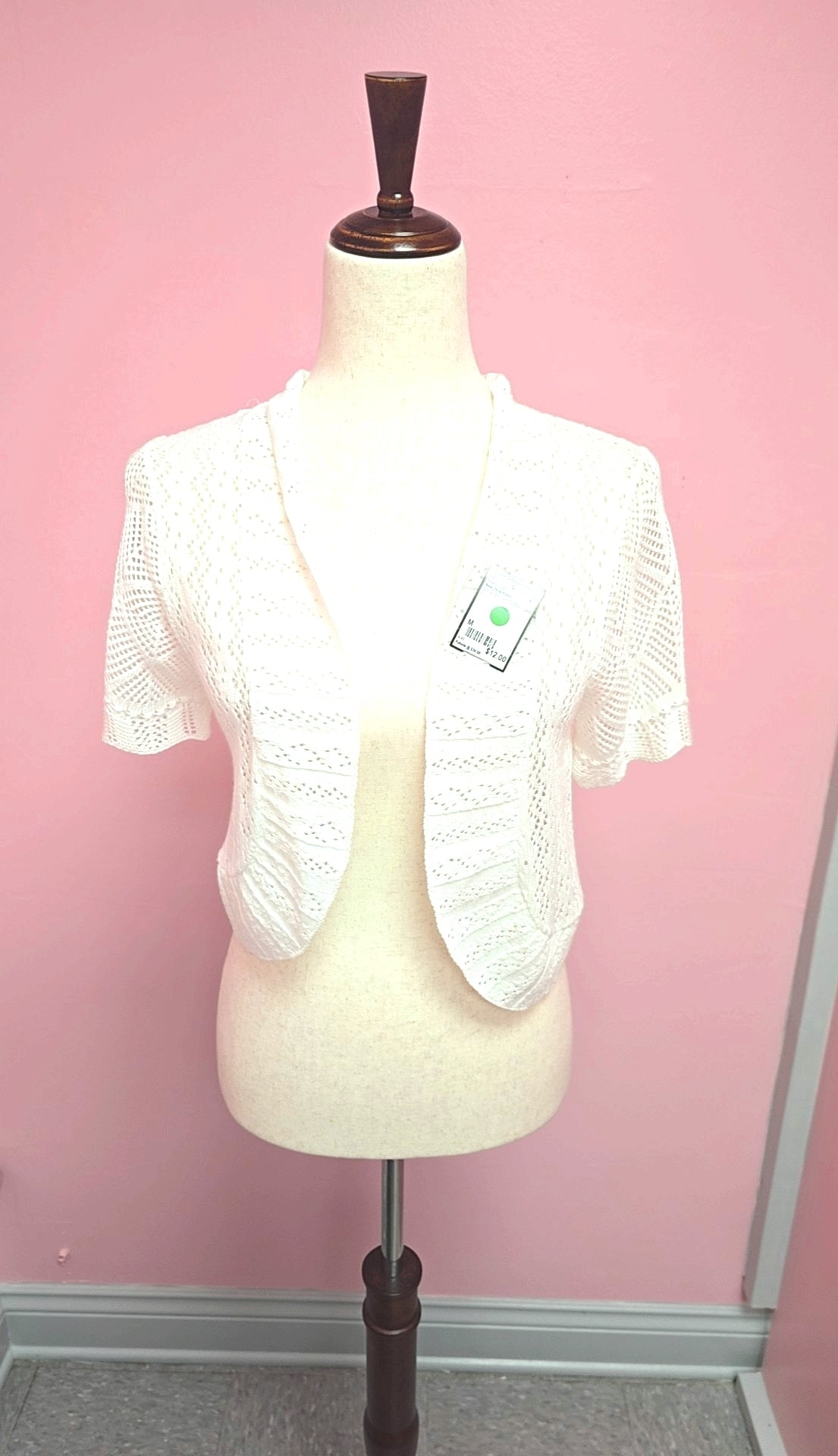 Size M New Directions Bolero Vest