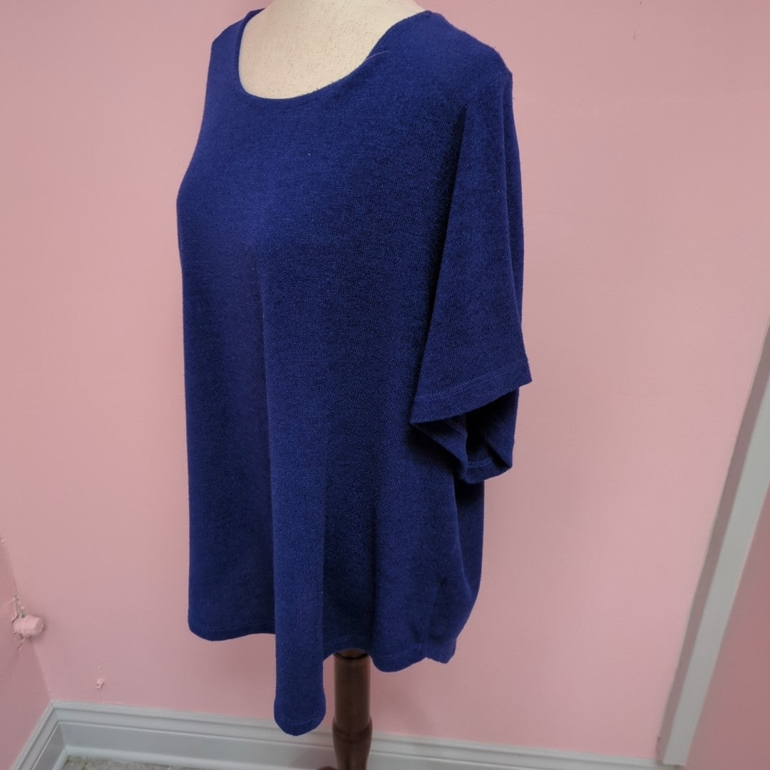 Size M Umgee Blouse