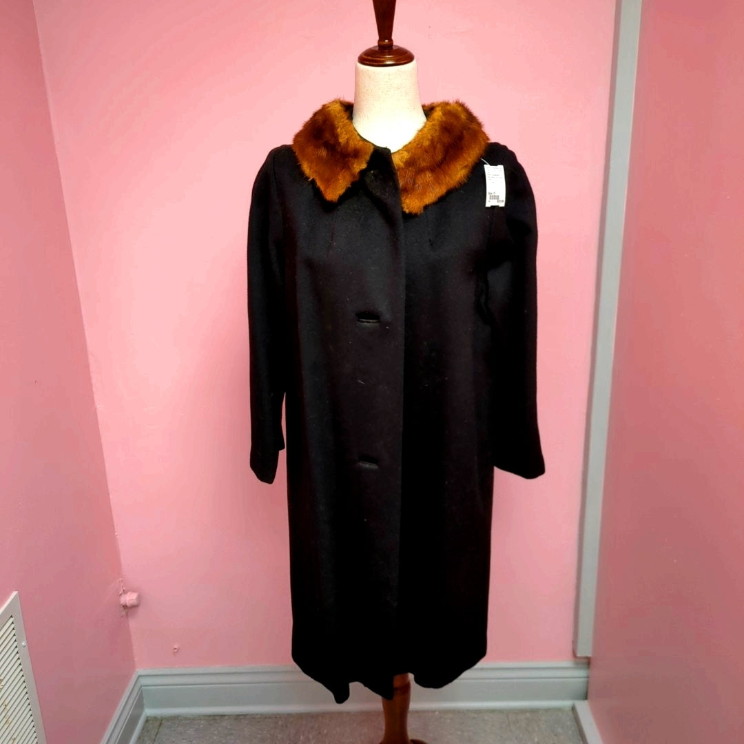 Size 10 Divine Consignments Coat